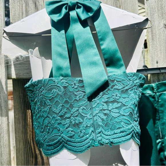 Emerald Green 2 piece Homecoming Dress - Picture 6 of 12